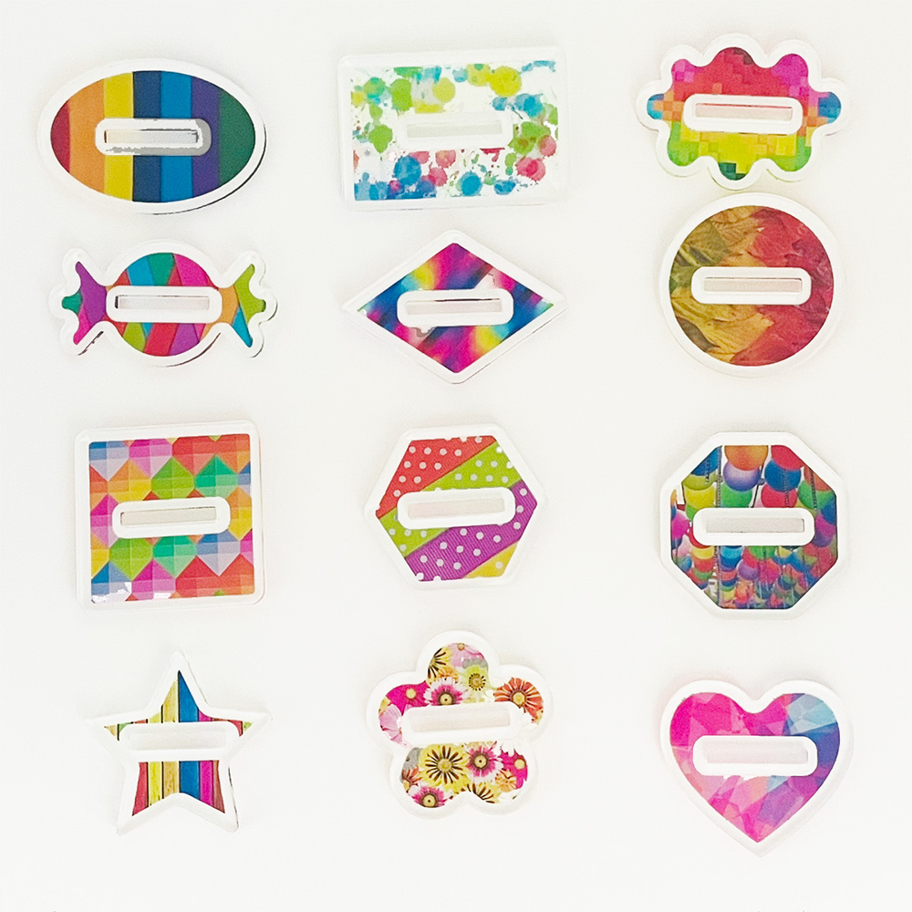 選べる台座の形は12種類　デザインはお客様の方でご入稿ください。